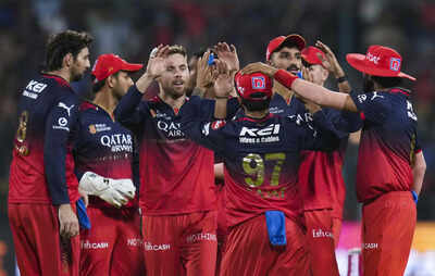 bengaluru royal challengers bengaluru39s yash dayal celebrates with teammates af