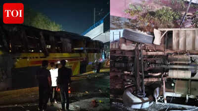 sleeper overturns near jhandewalan temple 2 killed 23 injured