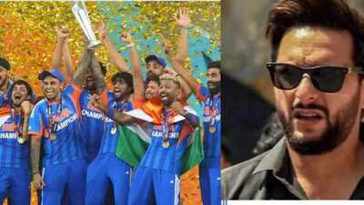 team india celebrating t20 world cup win and shahid afridi