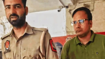 arrested former army captain sandeep tomar in the custody of fazilka police