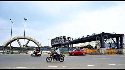 skywalk on chennais gst road linking kalaignar centenary bus terminus to kilambakkam railway station to open in may