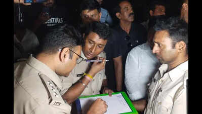 hours before counting 1000 vvpat slips recovered from madhyamgram roadside