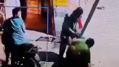the footage showed the accused dragging anita along the road but she did not loosen her grip on the bag image credit