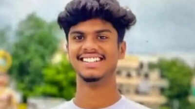 the victim identified as yavan a resident of jawahar nagar and a third year btech student was reportedly in a relationship with a young woman from sitaphalmandi for the past four years