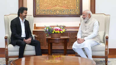 vijay called on modi for the first time after becoming cm at this office in delhi and submitted a memorandum on various state issues