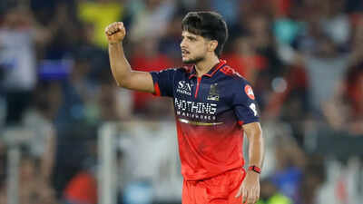 rasikh salam dar 0206 ipl