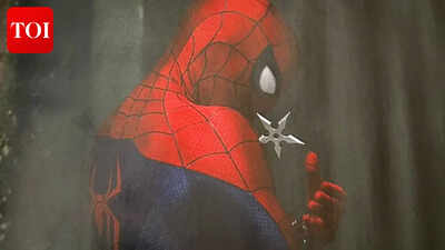 spiderman the hand